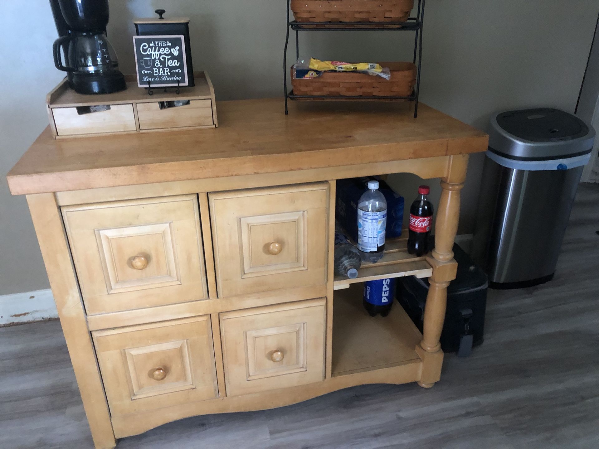 Solid Butcher Block Island