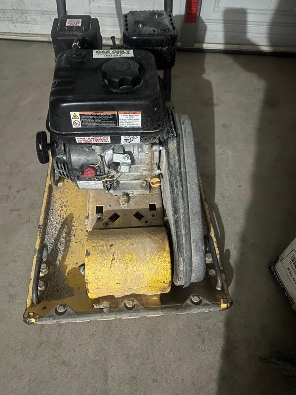 Plate Compactor $70 per day
Power brush $70 per day
Jack hammer makita $70 per day
Trimiadora $70 per day
Motocierra $70 per day
Cajas de clavos