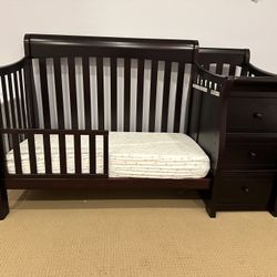 Wooden Crib With Attached Changing Table And Drawers