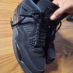 Jordan 4 Black Cat