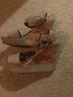 Very nice wedges from Buckle