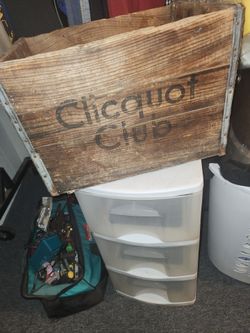 Vintage Wooden Beverage Crate.