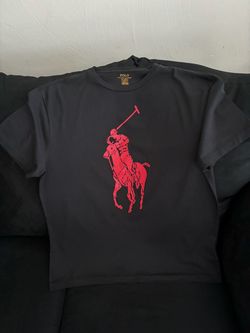 Men Polo (size medium)