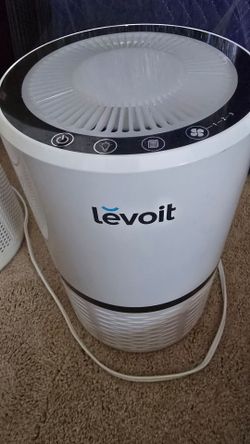 Levoit Air Purifier - works great

Levoit air purifier in white, works perfectly. 3 fan speeds, night light and filter indicator. Great for bedroom or