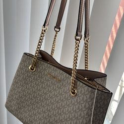 Michael Kors Shoulder Bag