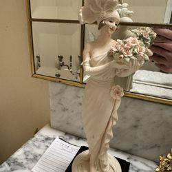 Giuseppe Armani Figurine 