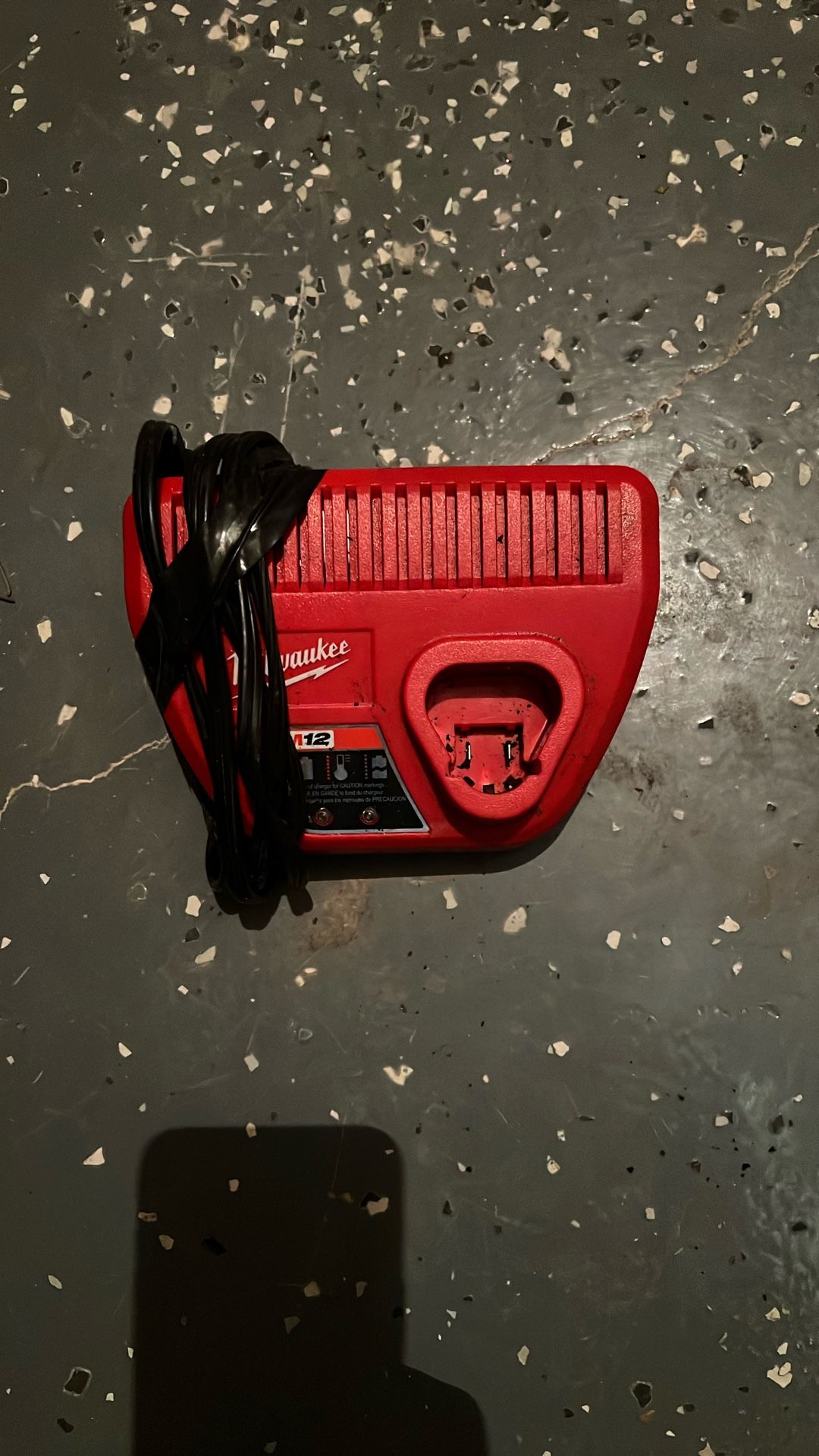 Milwaukee M12 Charger