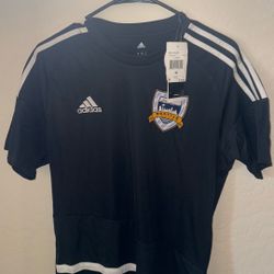 adidas medium size soccer jersey 