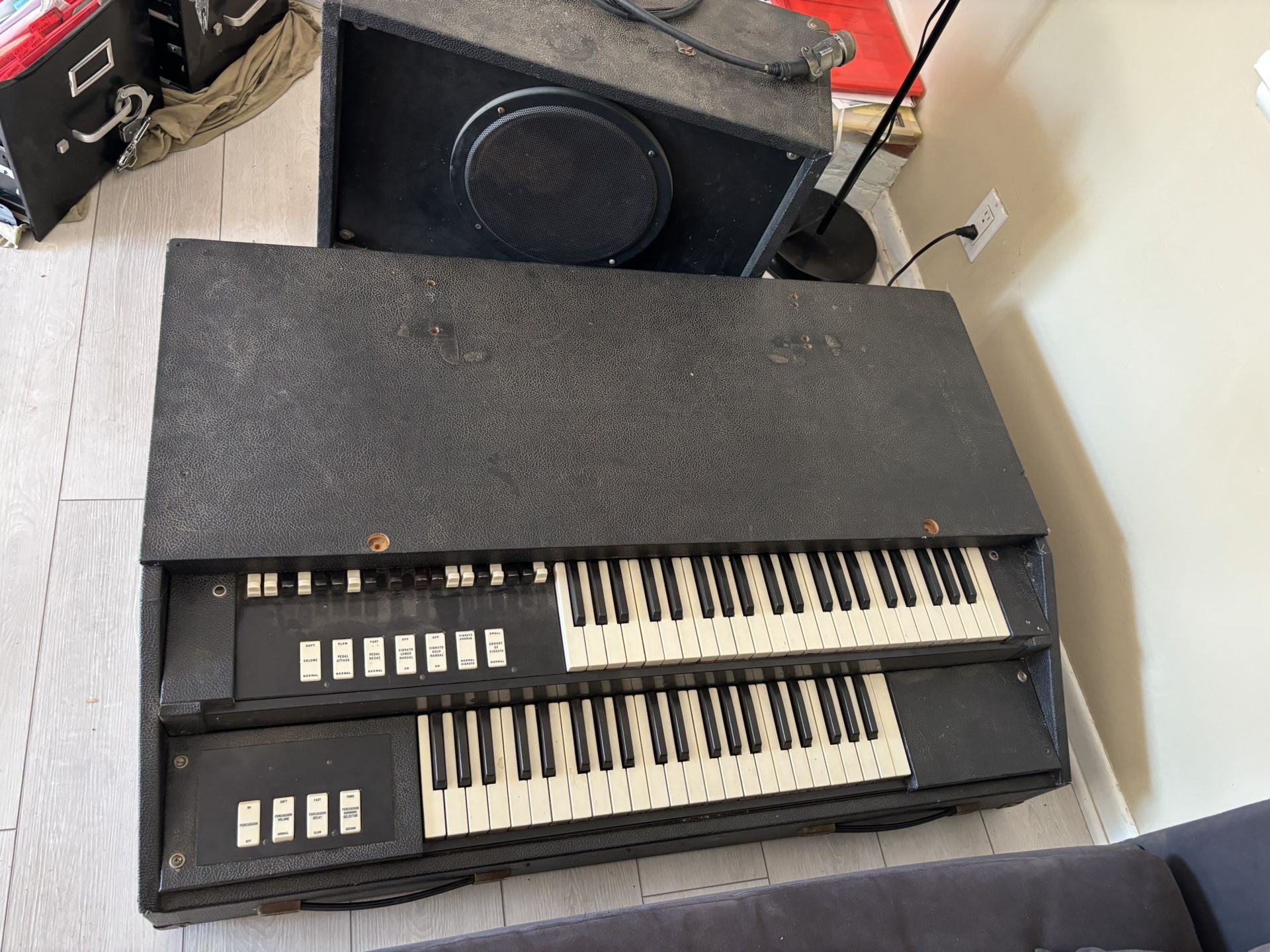 Hammond M3 Tonewheel Organ