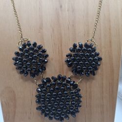 Flower Pendant Necklace 
