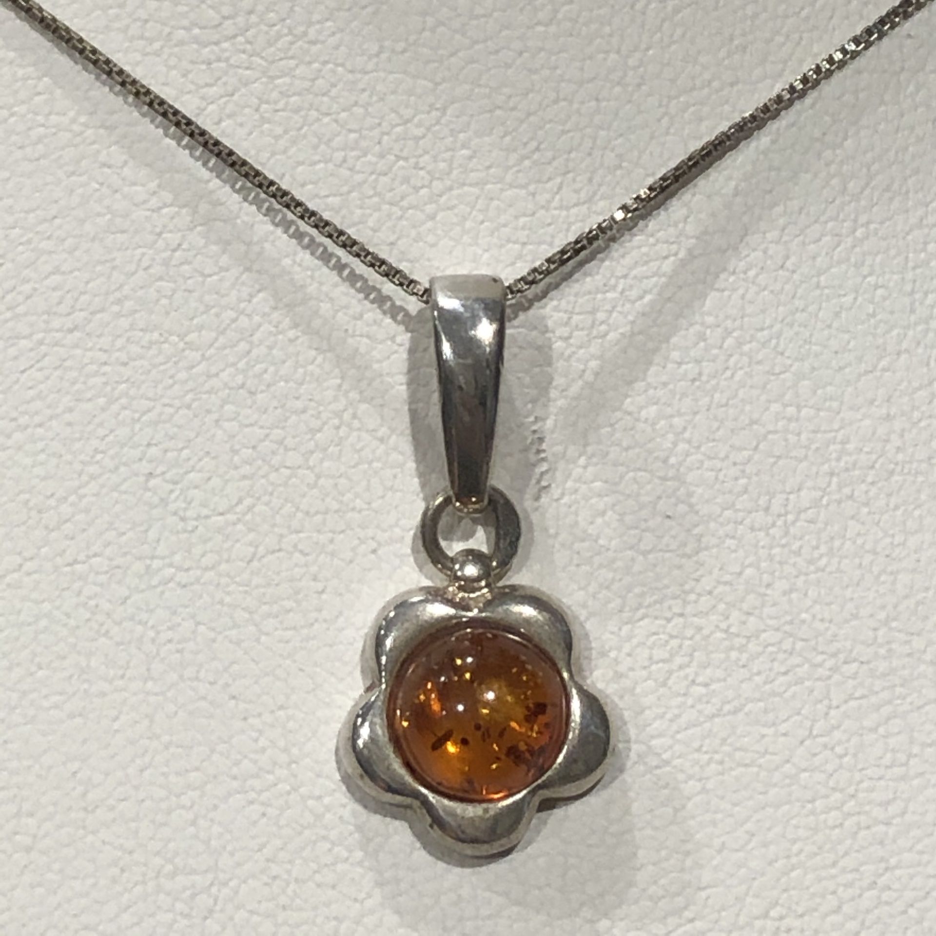 Sterling Silver Pendant Necklace with Amber Stone