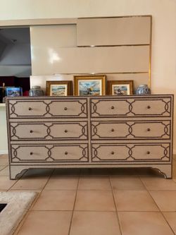 Bernhardt Upholstered linen 6 drawer Dresser