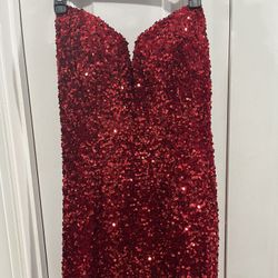 Red sequined And Beaded Party/Cocktail Dress 