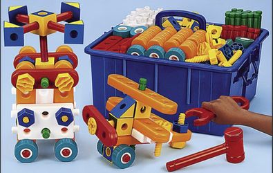 Lakeshore Big Bolt Construction Master Set 200 Pieces