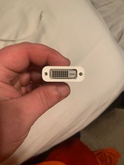 Mini display port to dvi adapter