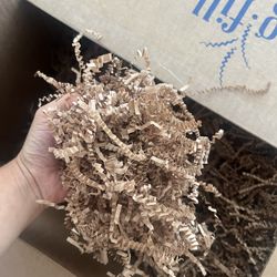 Shredded Paper for Packaging – Eco-Friendly Filler 