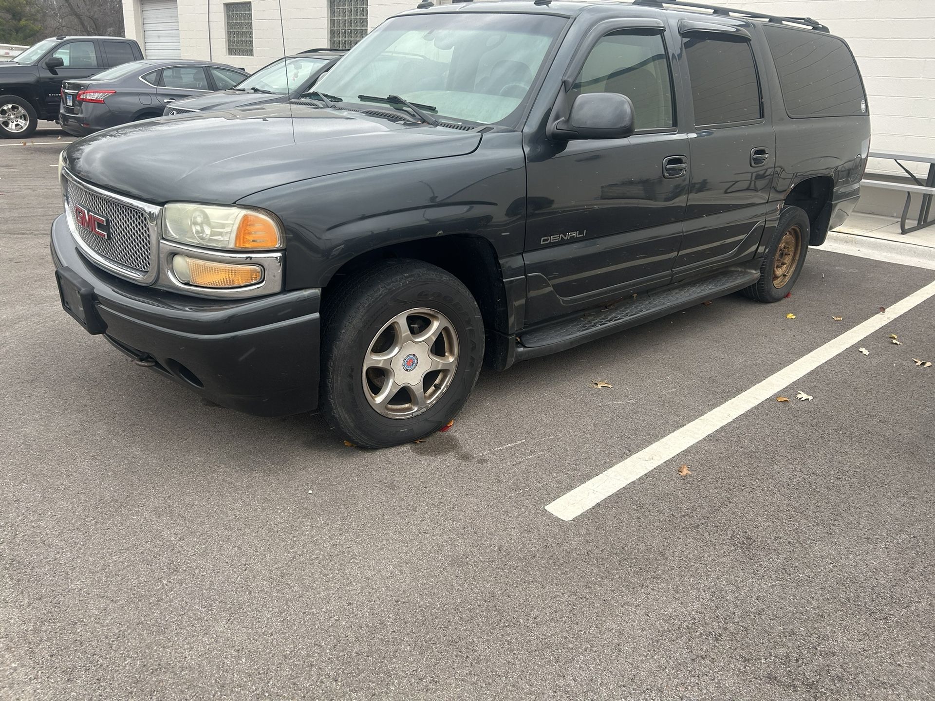 2003 Yukon Xl Denali 1500 Part Out Parts For Sale