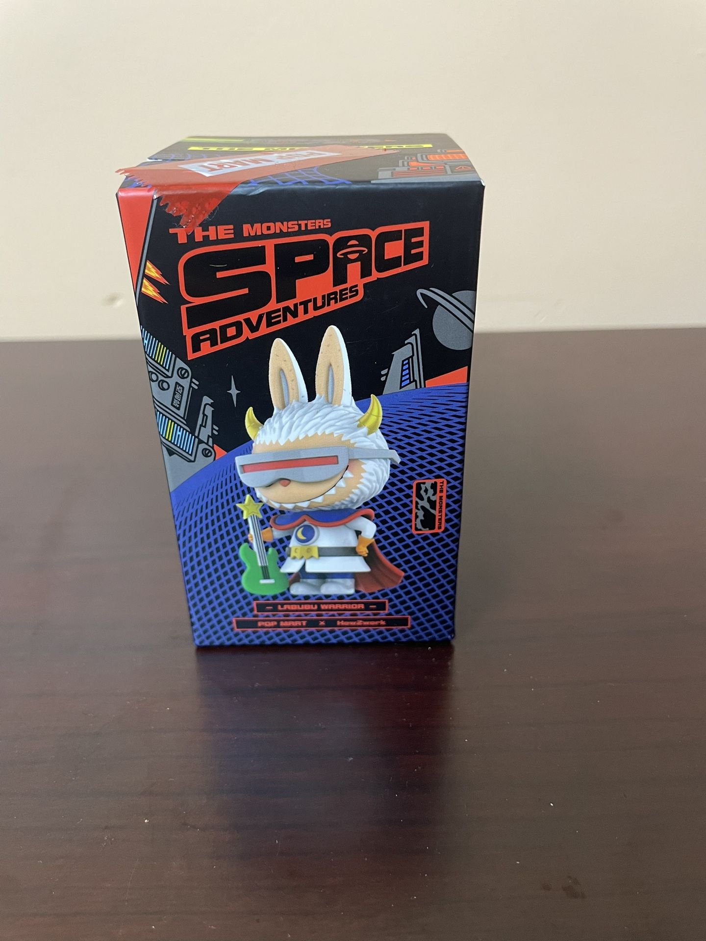 Original Labubu “Space Adventures – Labubu Warrior” The Monsters x Pop Mart New in Sealed Box
