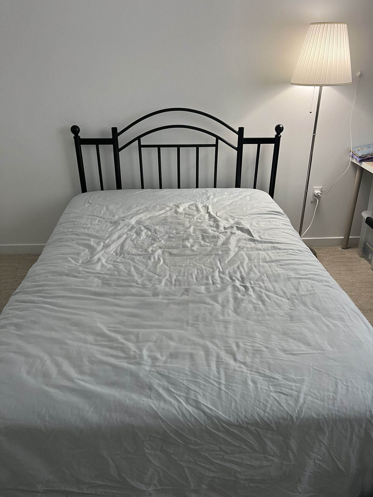 95134 Full Size Mattress And Bed Frame $50