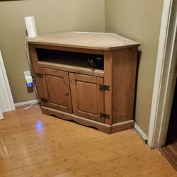 Corner Cabinet 