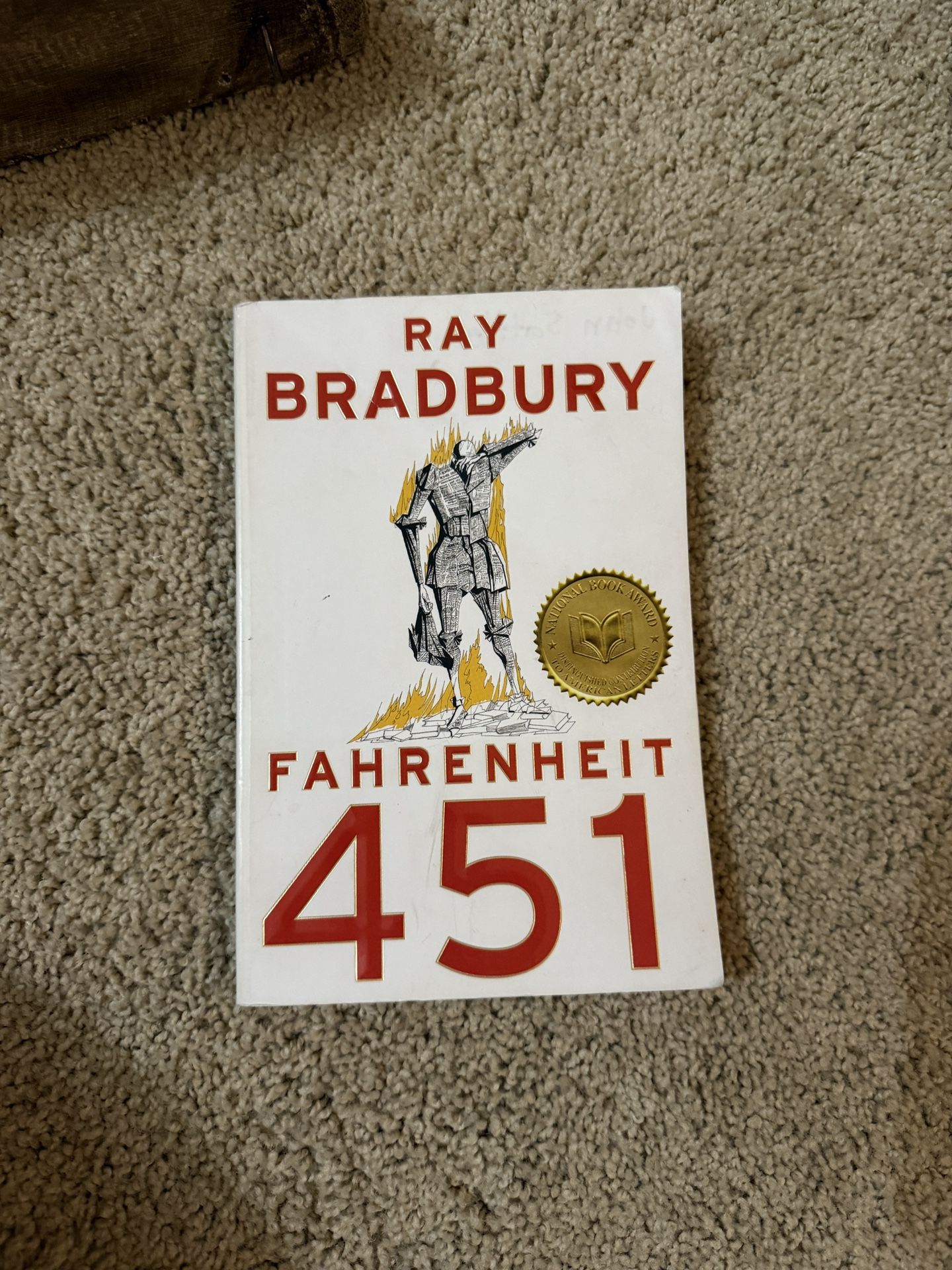 Fahrenheit 451 – Ray Bradbury