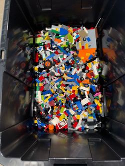 Bulk mixed Lego 66 pounds