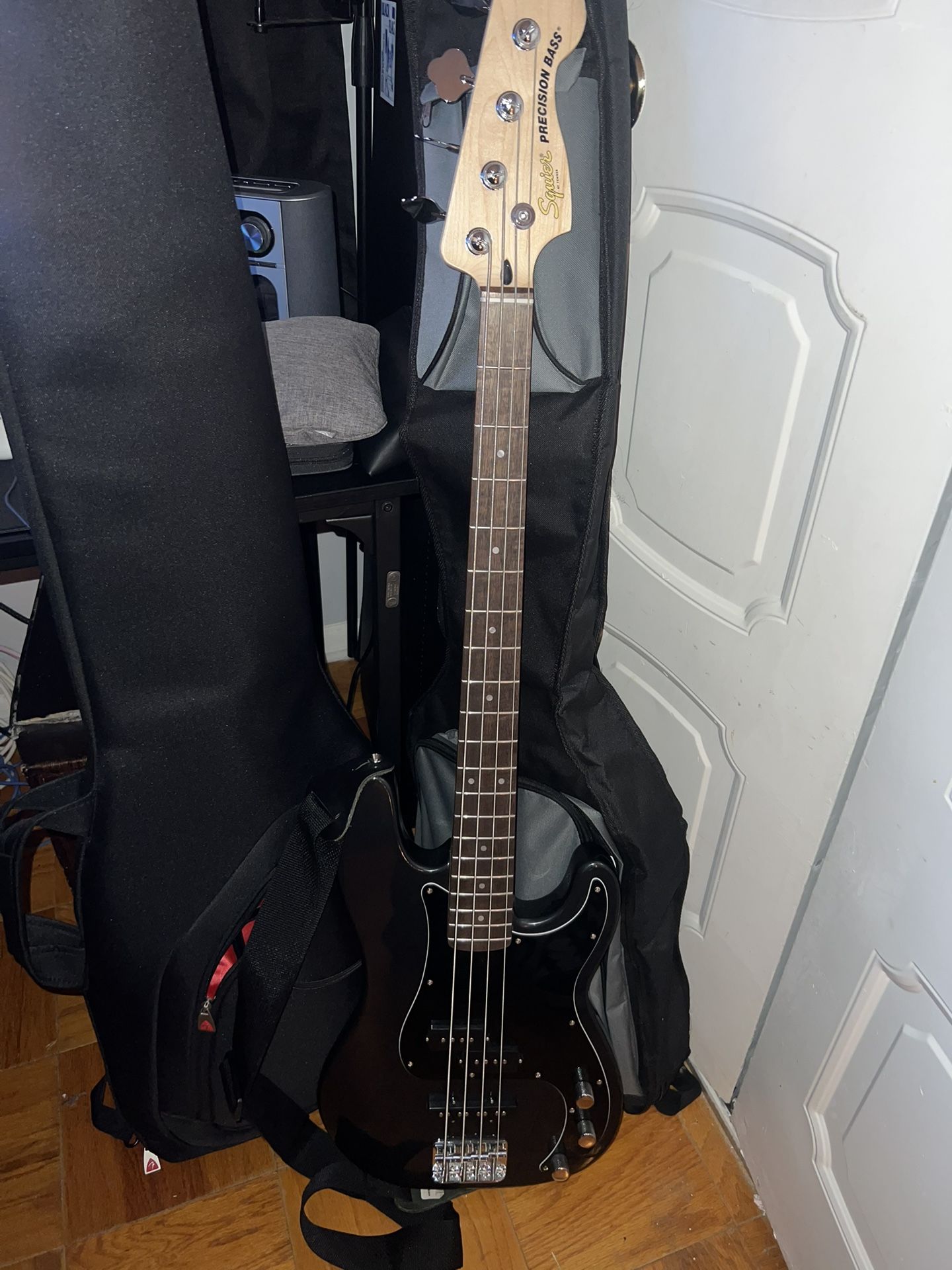 Squire By Fander Bass Guitar