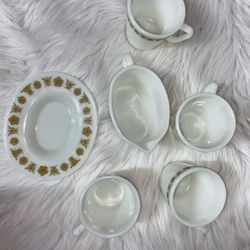 Vintage Pyrex Milk Glass "Golden Flowers" 6-Piece Set / Coffee Mugs, Teapot & Sa
