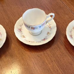 Vintage “Occupied Japan” Teacups & Saucers (Set of 3) – Cherry China
