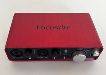 Focusrite 2i2 1st Gen Interface
