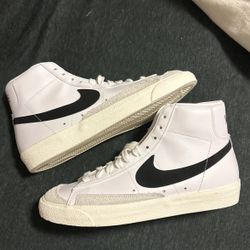 Brand New Blazers Mid ‘77