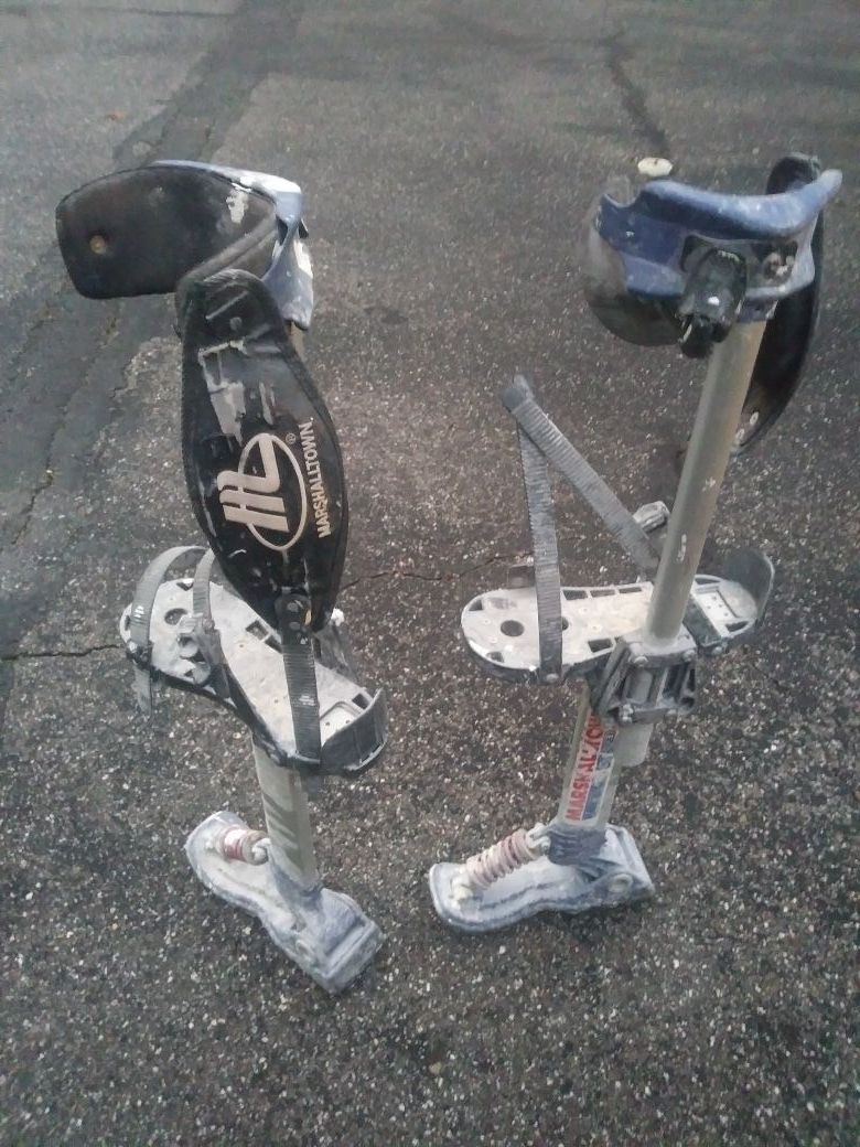 Marshalltown Skywalker 2.1 drywall stilts for Sale in Mooresville