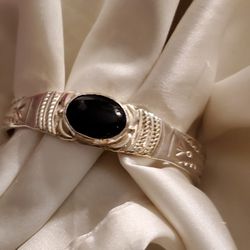 Sterling 925 Onyx Bracelet By Suzie James - 6.75"-7.25"