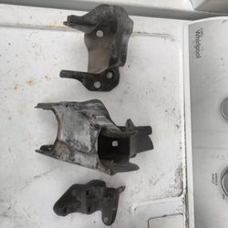B Series EM1 Mount brackets