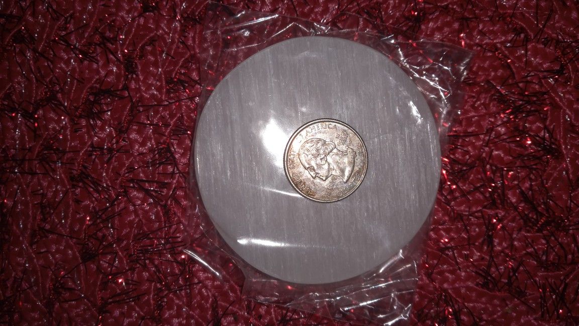 Selenite Charging Plate