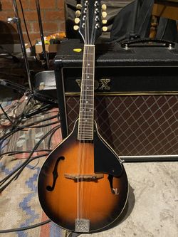 Kentucky Mandolin KM-160s