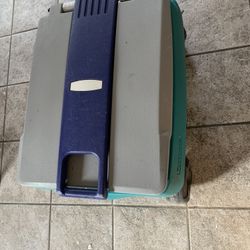 Ice Cooler With 4 Wheels