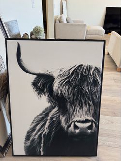 Wall cow art