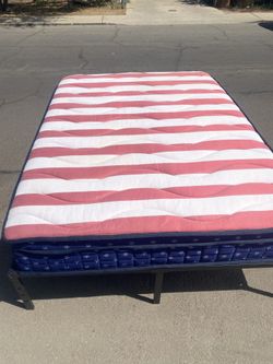 FREE DELIVERY: Stars and Stripes Full Size Pillowtop Bed