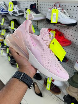 NIKE AIR MAX 270 WOMEN’S SHOES SIZE 12 USED NO BOX