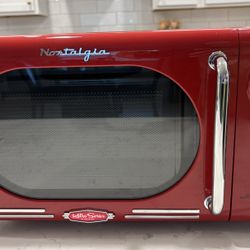 Microwave-Red Retro/Nostalgia