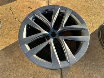 21" OEM 2023 TESLA MODEL S PLAID WHEEL 21X10.5 REPAINTED