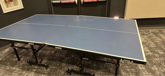 Ping pong table