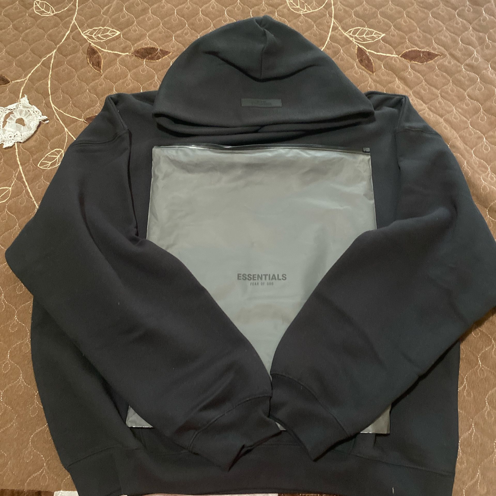 Essentials Hoodie Black Pullover 
