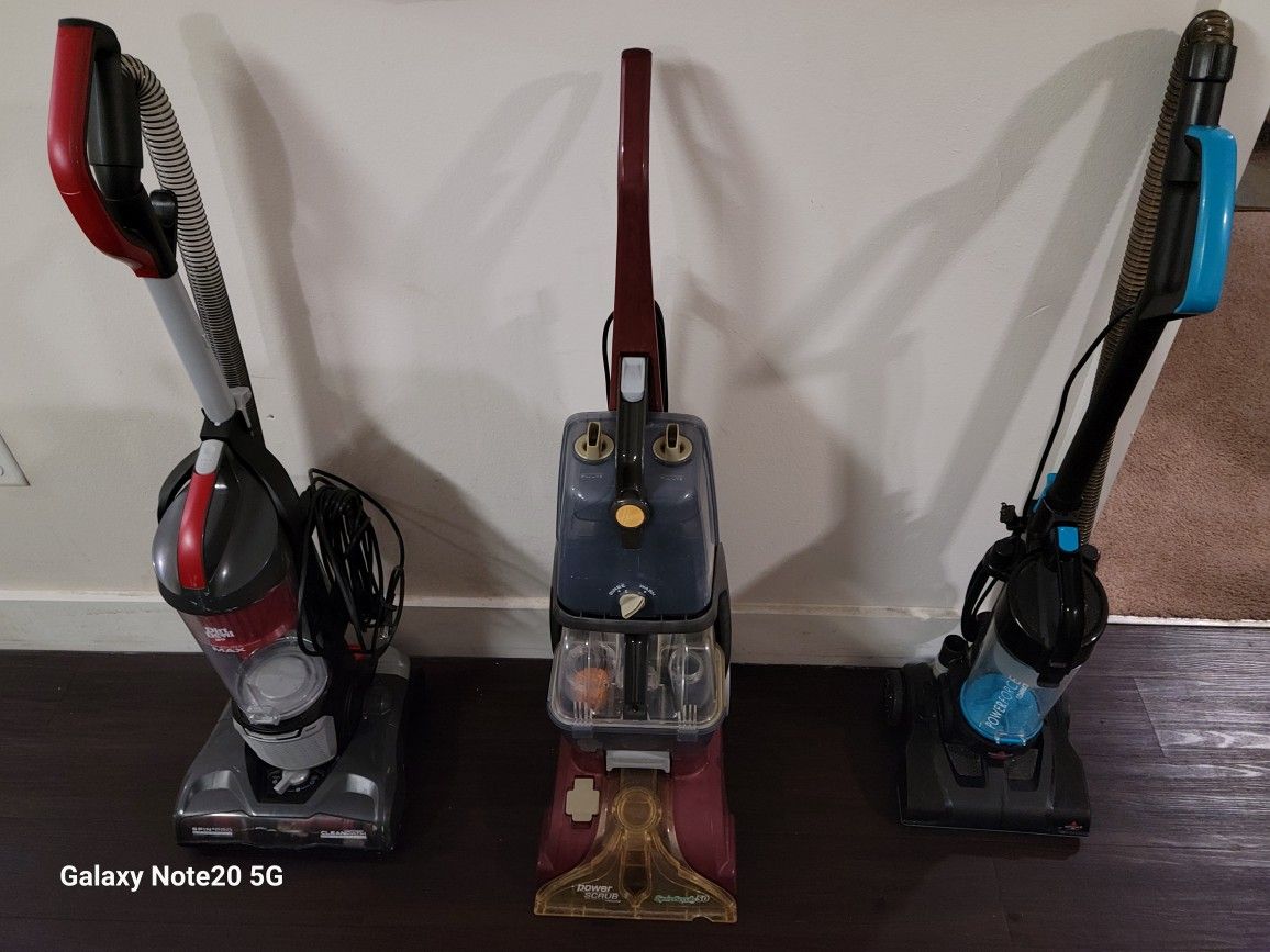 2 Vacumm/ 1 Shampoo Machine