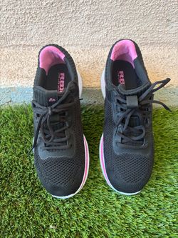 Woman RBX running shoes