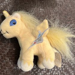 2004 McDonald's Happy Meal Toy Neopets Yellow Uni Plushie with tag