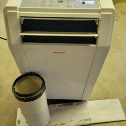 12,000 BTU Portable Air Conditioner with All Attachments!