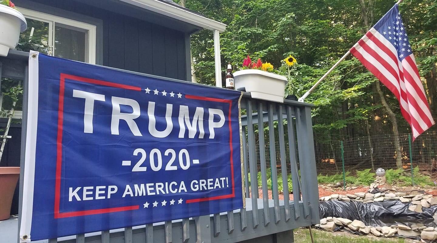 1 Trump 2020 3’ x 5’ Flag 🇺🇸