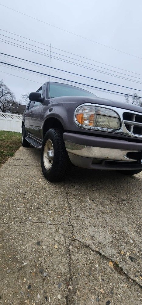 1997 Ford Explorer
